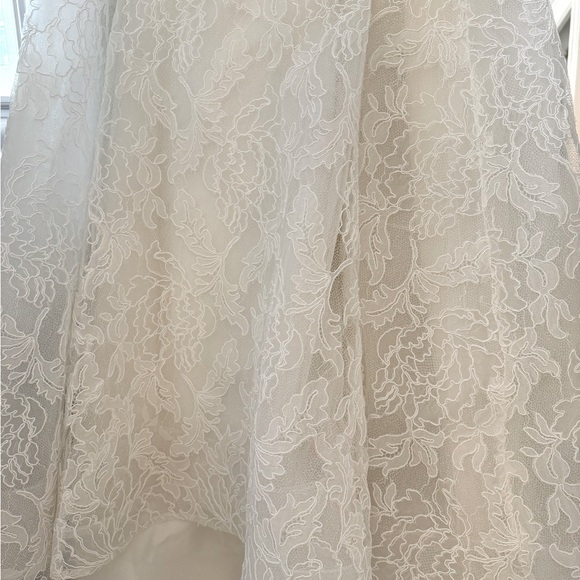 Anne Barge Evermore in Color Soft White, Size 8 - Picture 9 of 10